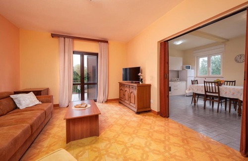Becici House | Nice home in Sveti Bartol