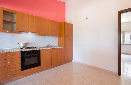 Zambrone House | Nice home in Zambrone with kitchen