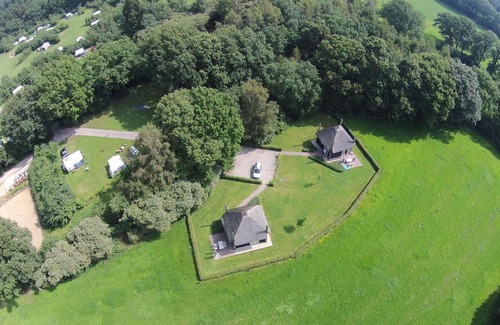 Notter House | Nice house with or without hot tub, near a river