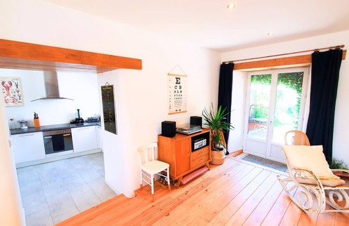 La Gouesniere House | Nice nest with garden in the city center