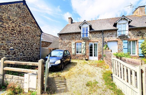 La Gouesniere House | Nice nest with garden in the city center