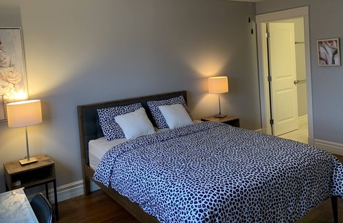 Stratford House | Nice townhouse by the hiking trails, close to downtown and all