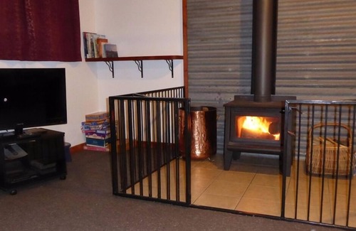 Staveley Cottage | Nicks Cottage self contained accomodation