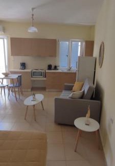 Ermoupoli Apartment | Nicol's apartment