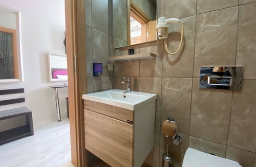 Bahcelievler Hotel | Niconya Port Suite&Hotel