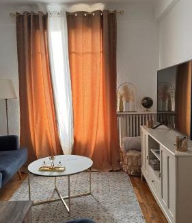 Noisy-le-Sec Apartment | Nid Douillet au Calme Parfait pour se Ressourcer