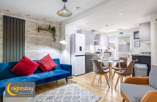 Stonnall House | Night Stay - Alpha House