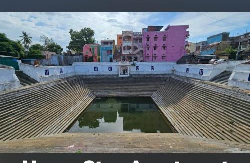 Kanchipuram House | Night Stay Guest House 8PM to 8AM Non AC and No Car Parking Near Kamatchi Amman Temple
