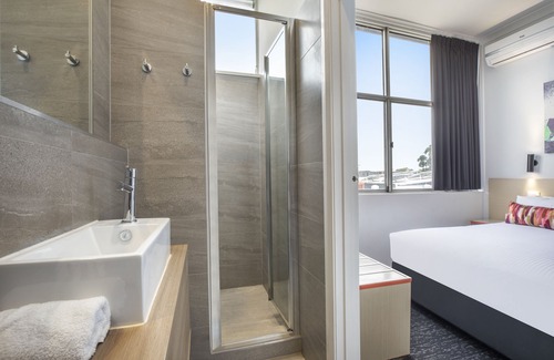 Braybrook Hotel | Nightcap at Ashley Hotel