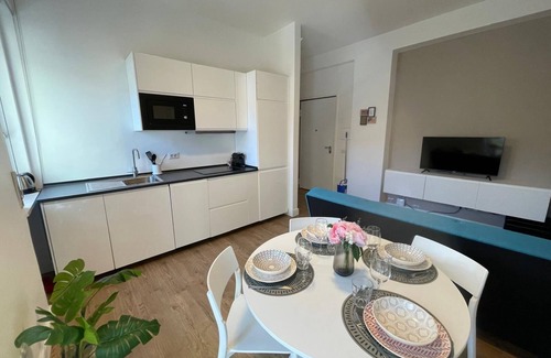 Niguarda Apartment | Niguarda Parco Nord Milano elegant apartment with pets allowed