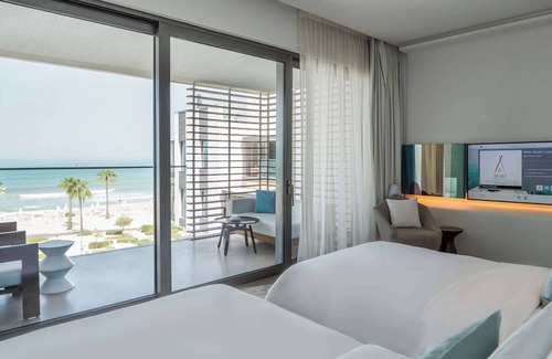 Dubai Resort | Nikki Beach Resort & Spa Dubai