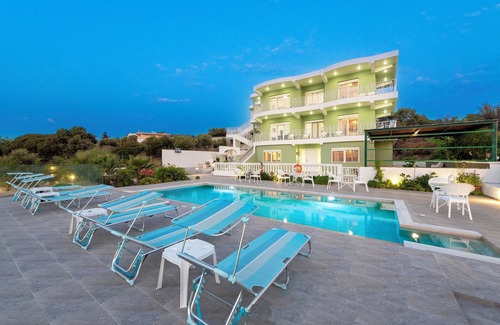 Kremasti Apartment | Nimo Paradise Estate 2