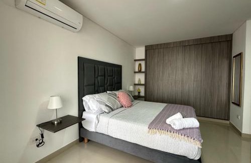 Cali Apartment | Nirvana Deluxe Studios - 5min de Clínica Valle de Lili y CC Jardín Plaza