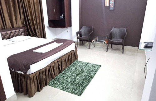 Sualkuchi Hotel | Nirvis Grand