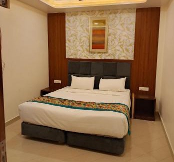 Taj Ganj Hotel | Nishant Palace