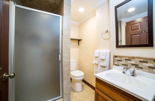 Studio City Hotel | Nite Inn - Walking Distance to Universal Studios Hollywood
