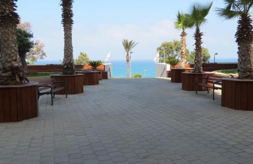Netanya Apartment | Nitza Seaview Apartments