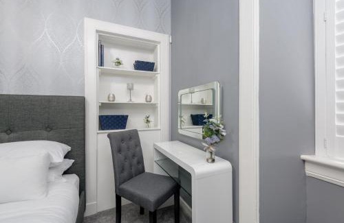 Dunfermline Apartment | No 10 - by StayDunfermline