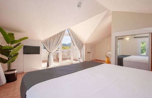Gocek Hotel | NO 14 HOTEL & BISTRO GOCEK