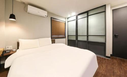 Suyeong-Gu Hotel | No 25 Hotel Gwangan