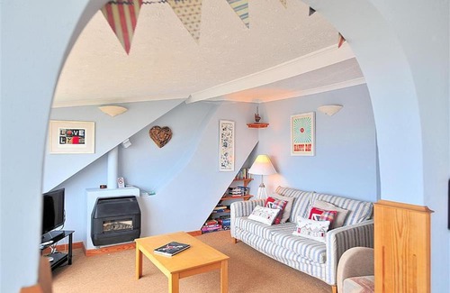 Lyme Regis Apartment | No 3, 5 Ozone Terrace