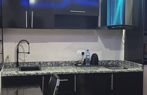 Ofin Hotel | No 95 suites & Apartment