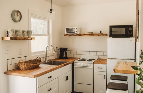 Shell Point Apartment | no longer available