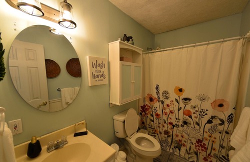 Tallassee Cabin | NO LONGER AVAILABLE