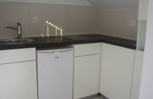 Pakostane Apartment | No5 Sea View Attic Studio