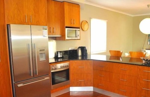 Mermaid Beach House | Nobby's Beach House at Mermaid