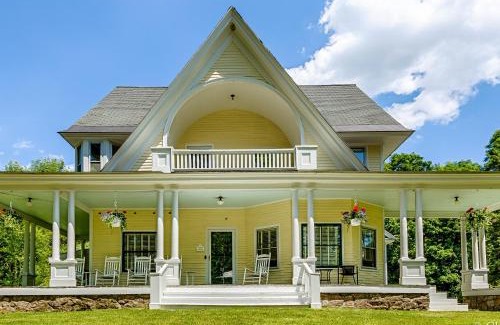 Bridgton Bed & Breakfast | Noble House Inn