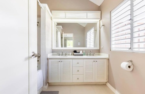 Mammee Bay Estates House | Noble House ~Spacious~Close to Beach ~Pool ~ Gym
