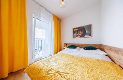 Rzeszow Apartment | Noble Inn Regency, City Centre, Free Parking by StayNest