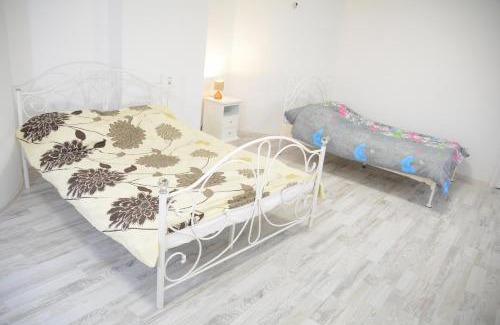 Myszyniec House | Noclegi"DOM RÓŻANY" Myszyniec