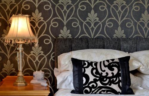 Harlech House | Noddfa