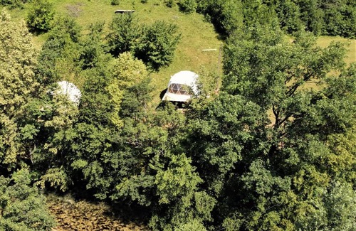 Republika Srpska Apartment | Nomad Glamping