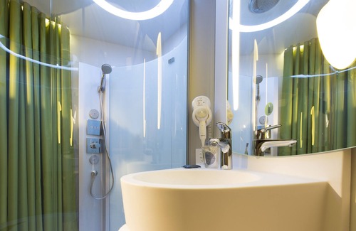 Sainte Marie - Saint Leon Hotel | Nomad Hotel Le Havre Centre Gare