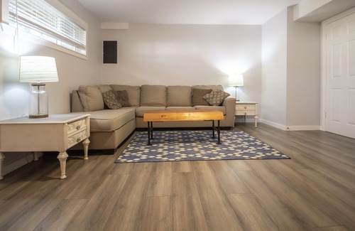North Cowichan Apartment | Nomads Retreat!
