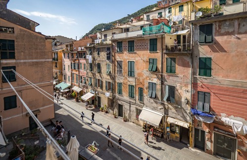 Vernazza Apartment | Nonna Rosetta Traditional Studio