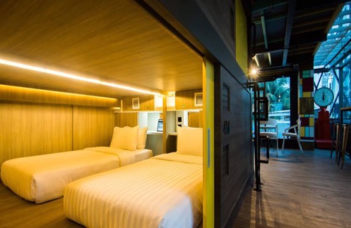 Pattaya Bay Hotel | Nonze Hostel