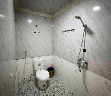 Hang Dao Hotel | NOOK INN 3 min walk to HOAN KIEM LAKE 139 Hang Bac st