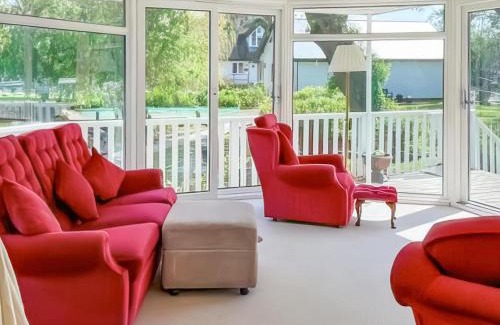 Horning House | Noosa Sound