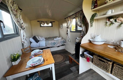 Heacham Bed & Breakfast | Norfolk Accommodation - mYminiBreak
