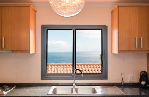 Porto Moniz House | North Coast View House