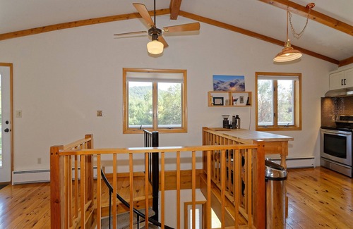 North Creek House | North Creek Chalet - Minutes to Gore