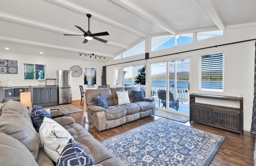 Fawnskin Ski Chalet | North Shore Chalet by Big Bear Vacations Lakeside Fawnskin Estate Boat Dock Lake Access