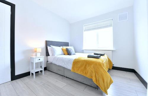 Hale House | North West London Escape