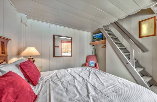 Sugar Bowl Resort Hotel | Northern Family Room