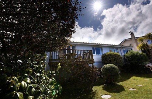 Polzeath Cottage | NORTHERN LIGHTS, pet friendly, country holiday cottage in Polzeath