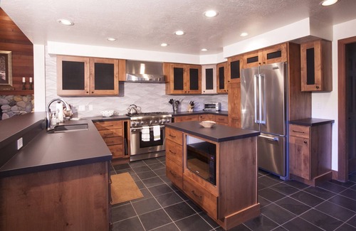 Truckee House | Northstar Luxury Lodgepole 4 Bedroom Home by RedAwning